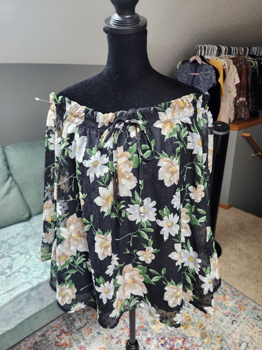 Persaya Black Off-Shoulder Floral Tunic with White & Cream Flowers XL Romantic